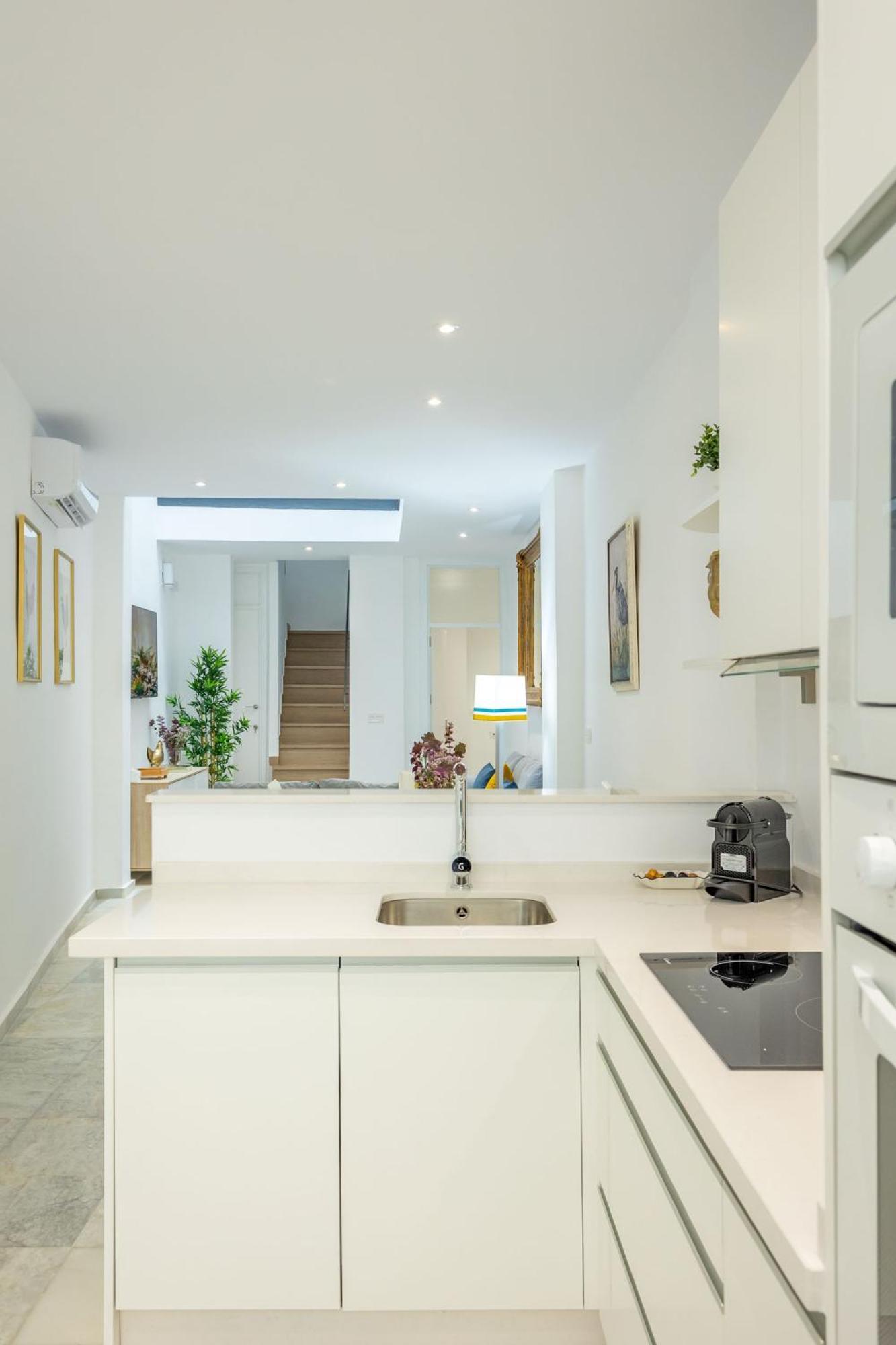 New! La Casa Del Cerrajero Apartment Seville Exterior photo