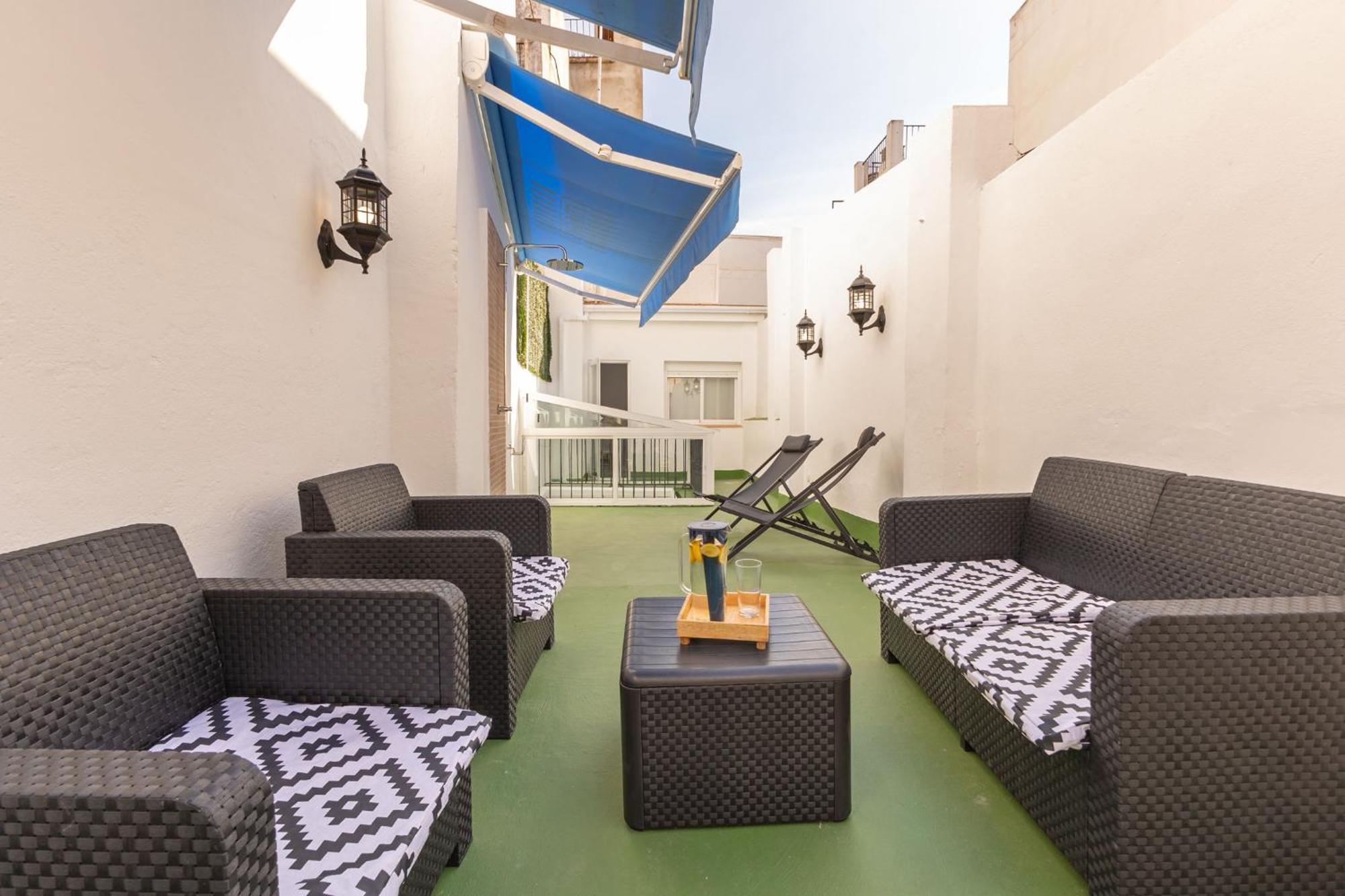 New! La Casa Del Cerrajero Apartment Seville Exterior photo